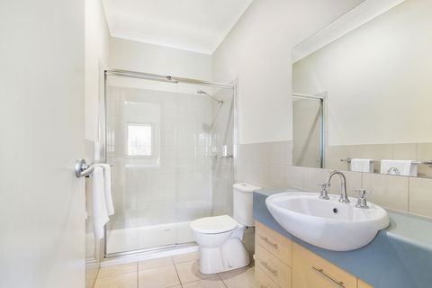 Apartments On Church - Unit 7 - Accommodation QLD 2