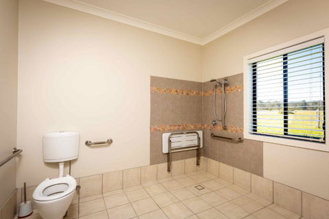 Mandalay Villas - Villa 2 - Accommodation QLD 5