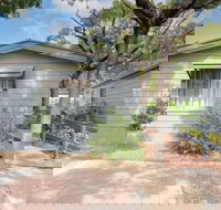 Adelaide Caravan Park - Accommodation QLD