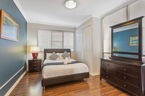 Villa De Marseilles - Melbourne - Accommodation QLD 6