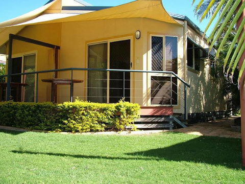 Happy Wanderer Village - Accommodation QLD 4