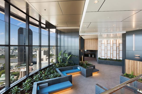 Skytower Apartment - Accommodation QLD 2