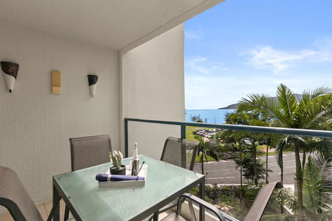 Cairns Oceanview At 181 The Esplanade 19 - Accommodation QLD 3