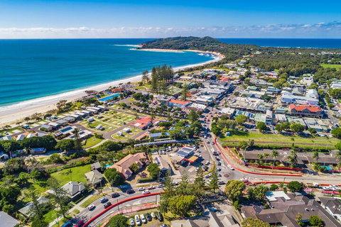 Bayside Court Apartments - Accommodation QLD 2