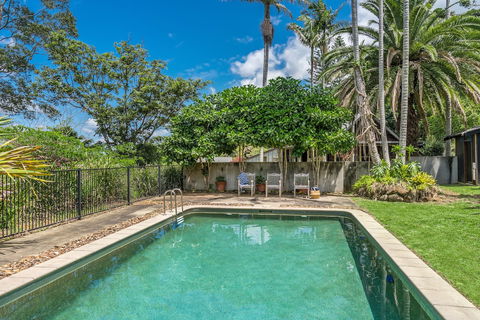 Your Luxury Escape - Cedar View - Accommodation QLD 1
