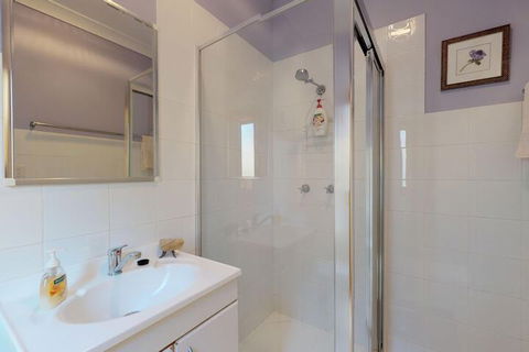 Arcadia Cottage - Accommodation QLD 7