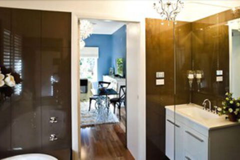 Rose Garden On Church BnB - Accommodation QLD 3