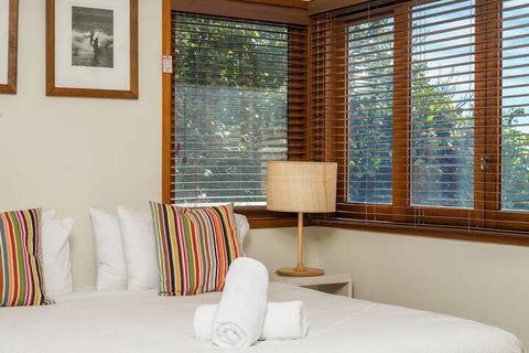 A PERFECT STAY - Quiksilver Apartments - The Wreck - Accommodation QLD 4