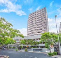 The Astor Apartments - Accommodation QLD