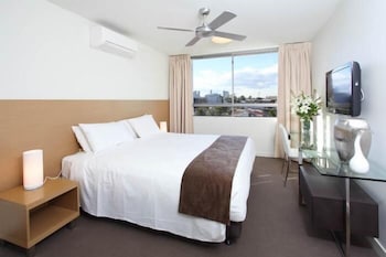 P A Apartments - Accommodation QLD 5