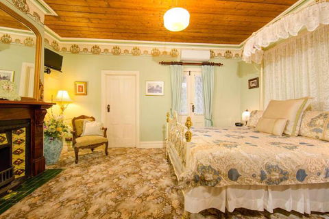 Barnsley House Bed & Breakfast - Accommodation QLD 2