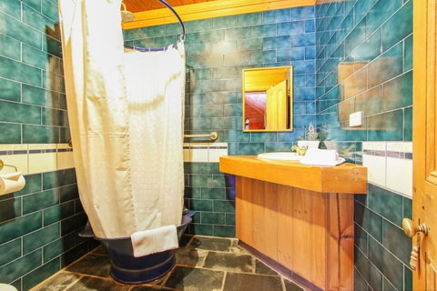 The Priory Beechworth - Accommodation QLD 6