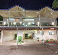 Bay Executive Motel - Accommodation QLD