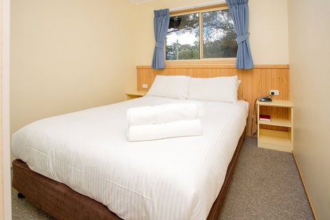BIG4 Batemans Bay At Easts Riverside Holiday Park - Accommodation QLD 6
