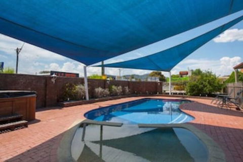Albury Classic Motor Inn - Accommodation QLD 4
