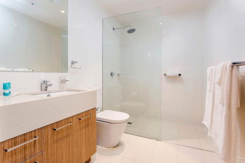 Astra Apartments Adelaide - Accommodation QLD 5