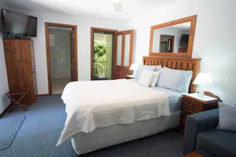 Debbie's Place - Accommodation QLD 0