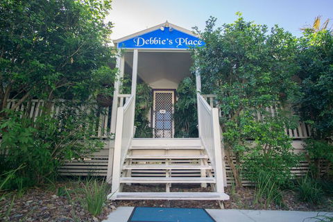 Debbie's Place - Accommodation QLD 3