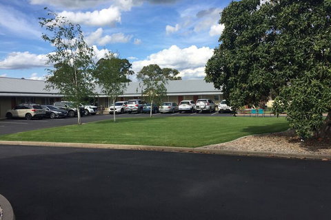 Alexander Cameron Suites - Accommodation QLD 2