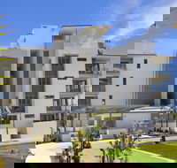 White Shells Luxury Apartments - Accommodation QLD