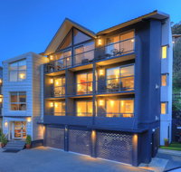 Snowgoose Apartments - Accommodation QLD