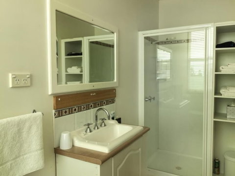 The Madsen - Accommodation QLD 5