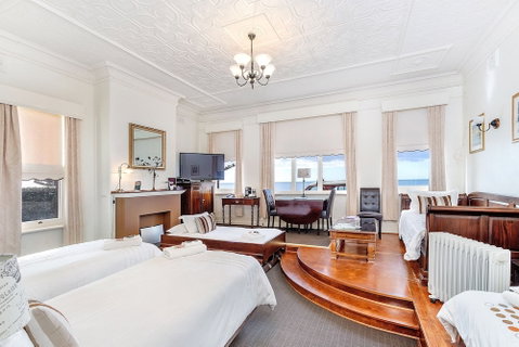 The Madsen - Accommodation QLD 3