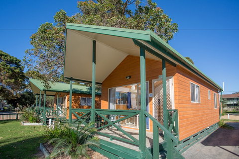 BIG4 Moruya Heads Easts Dolphin Beach Holiday Park - Accommodation QLD 0