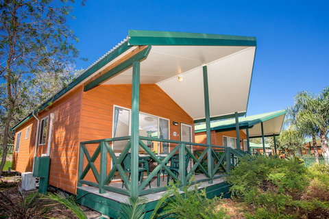 BIG4 Moruya Heads Easts Dolphin Beach Holiday Park - Accommodation QLD 2