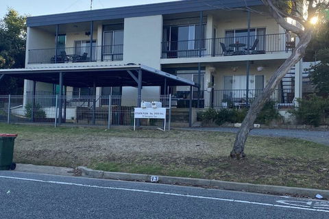 Apartment On Tennyson - Accommodation QLD 1