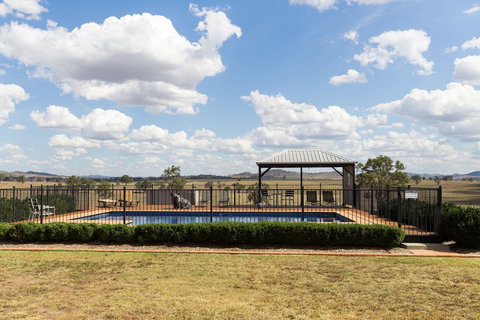 Owl Head Lodge - Accommodation QLD 2