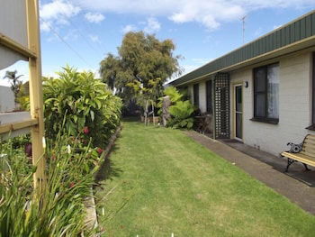 Lakes Entrance Holiday Units - Accommodation QLD 1
