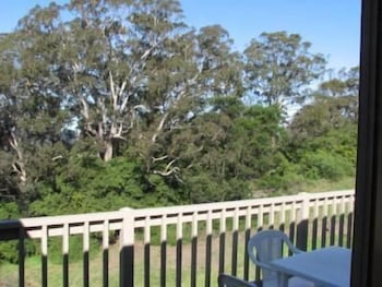 Lookout Holiday Units - Accommodation QLD 2