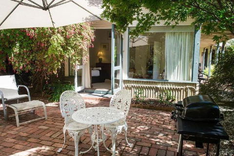 Valley Guest House - Accommodation QLD 6