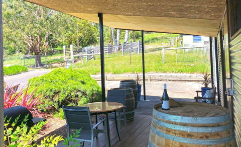 Valley Farm Vineyard Cottages - Accommodation QLD 1