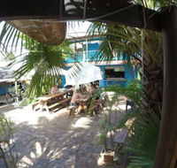 Cool Bananas Backpackers - Accommodation QLD