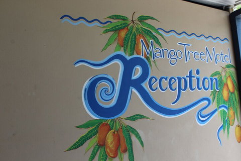 Mango Tree Motel - Accommodation QLD 1