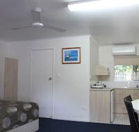 Mango Tree Motel - Accommodation QLD