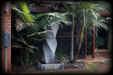 York Motel - Accommodation QLD 3