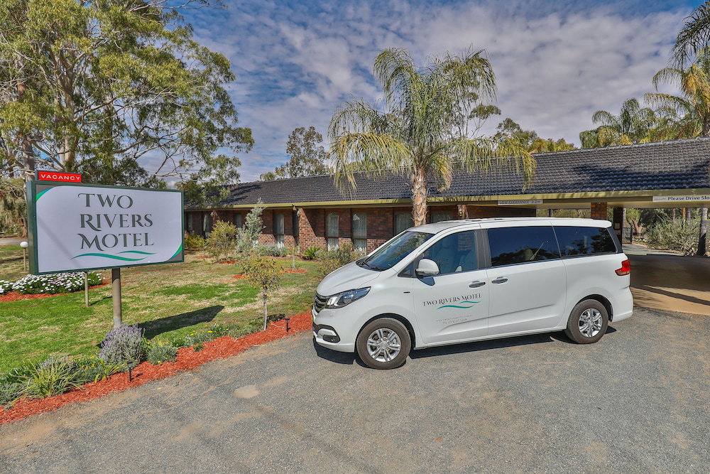 Wentworth NSW Accommodation QLD