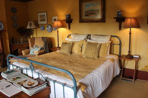 Ivy On Glenelg - Accommodation QLD 6