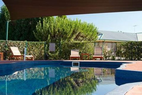 Potters Apartments - Accommodation QLD 3