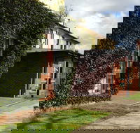 Seaton Arms Motor Inn - Accommodation QLD