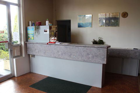 High Mountains Motor Inn - Accommodation QLD 1