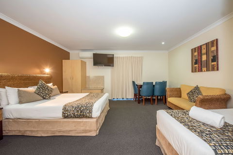 Coral Cay Resort - Accommodation QLD 4