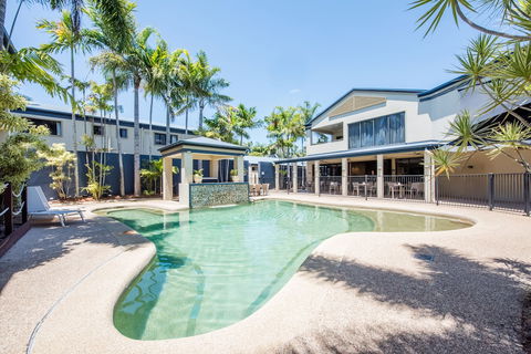 Coral Cay Resort - Accommodation QLD 1