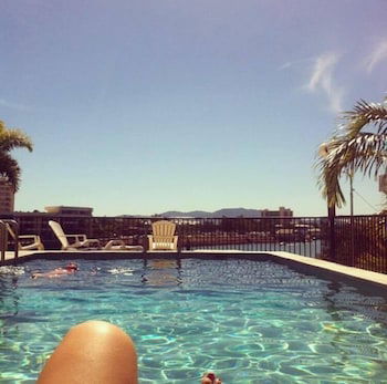 Adventurers Resort - Hostel - Accommodation QLD 2