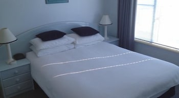 Breakers Apartments Mollymook - Accommodation QLD 4