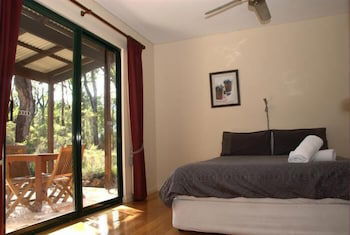 Island Brook Estate - Accommodation QLD 3