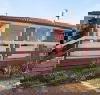 Yarra Glen Racecourse Apartments - Accommodation QLD